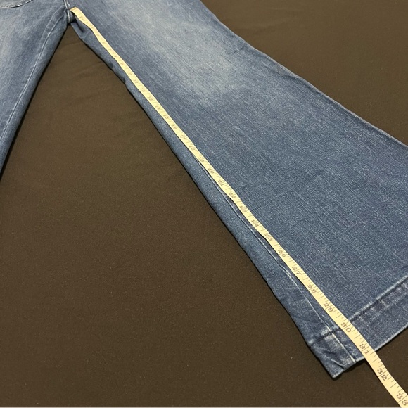 GAP 1969 Flare Patch Authentic mid Rise Size 8Short 29s Women’s Denim Jeans - Picture 7 of 11